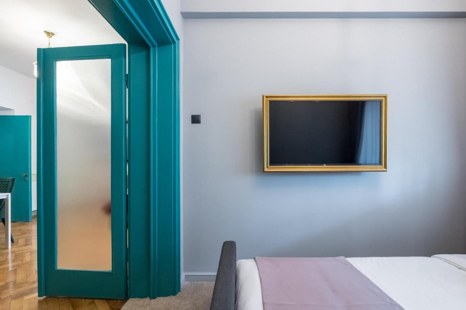 Highline Downtown Residences 6 Persons Family Apartment Bukarest Kültér fotó