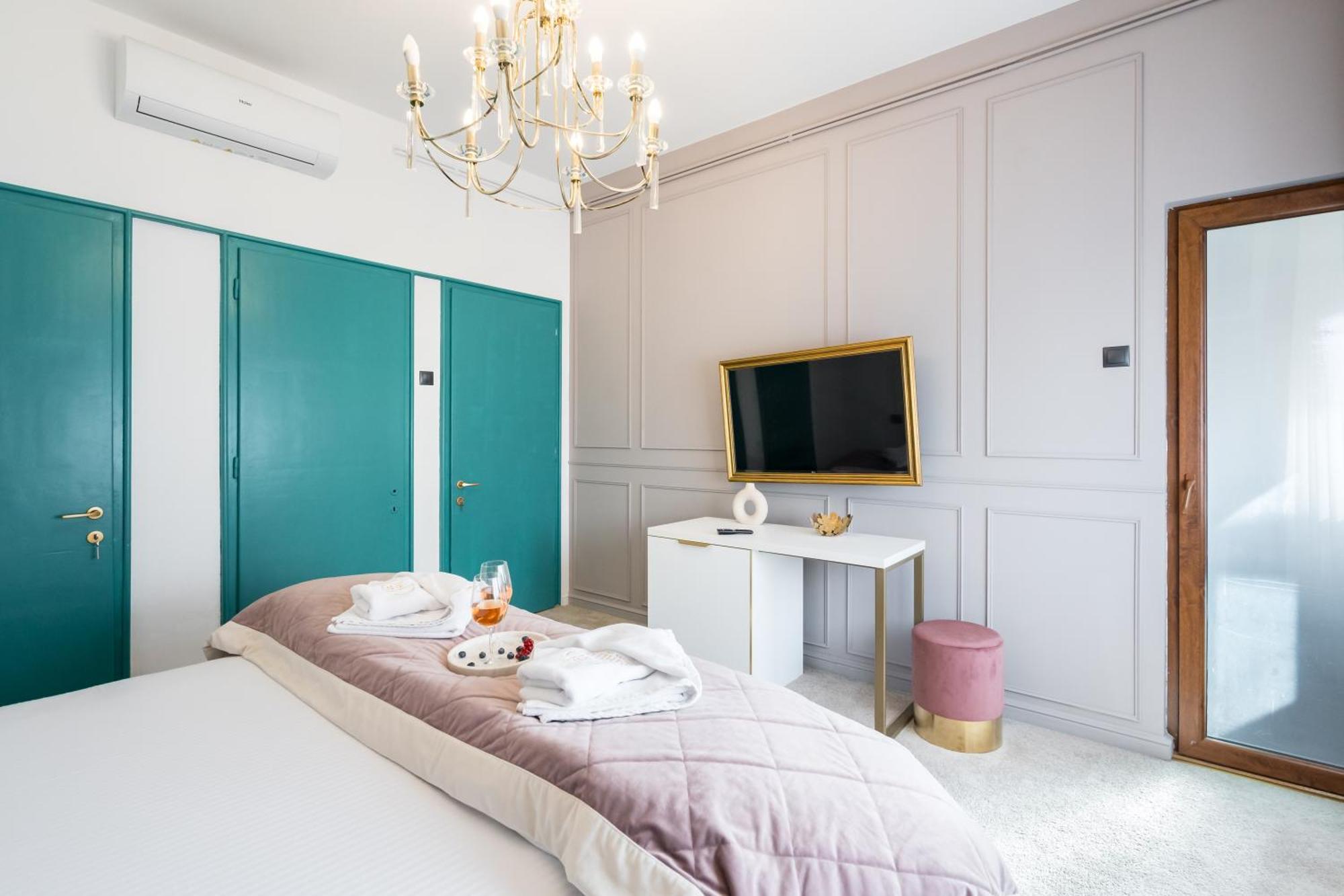 Highline Downtown Residences 6 Persons Family Apartment Bukarest Kültér fotó