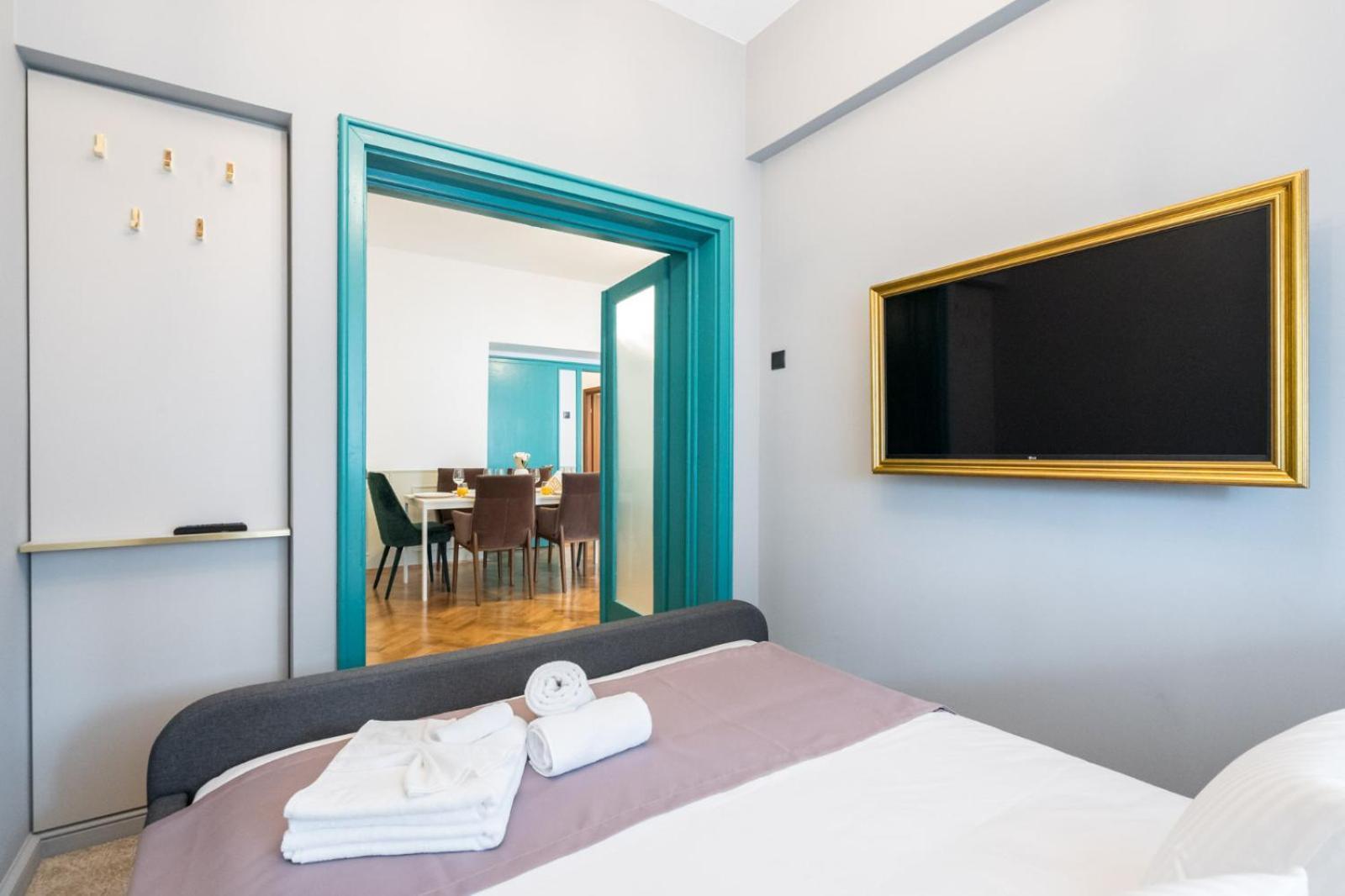 Highline Downtown Residences 6 Persons Family Apartment Bukarest Kültér fotó