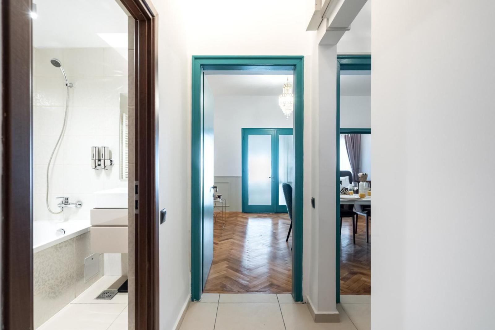 Highline Downtown Residences 6 Persons Family Apartment Bukarest Kültér fotó