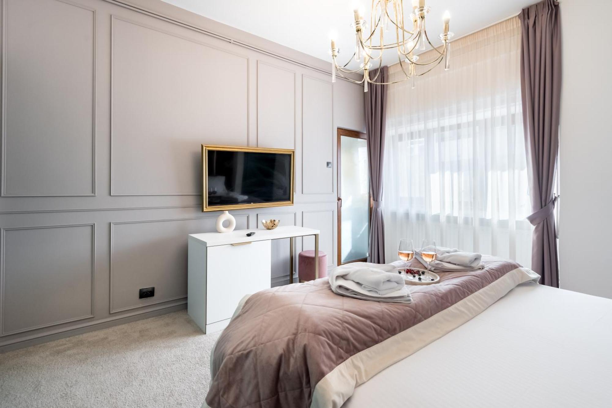 Highline Downtown Residences 6 Persons Family Apartment Bukarest Kültér fotó